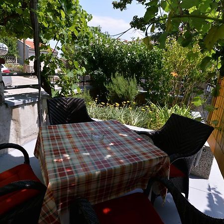 Apartment Nevena Mali Lošinj Eksteriør billede