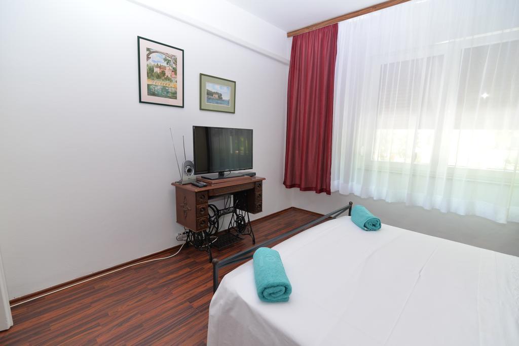 Apartment Nevena Mali Lošinj Eksteriør billede